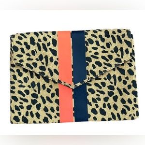 Stella & Dot Women's Multi Wallet-purses, animal print
